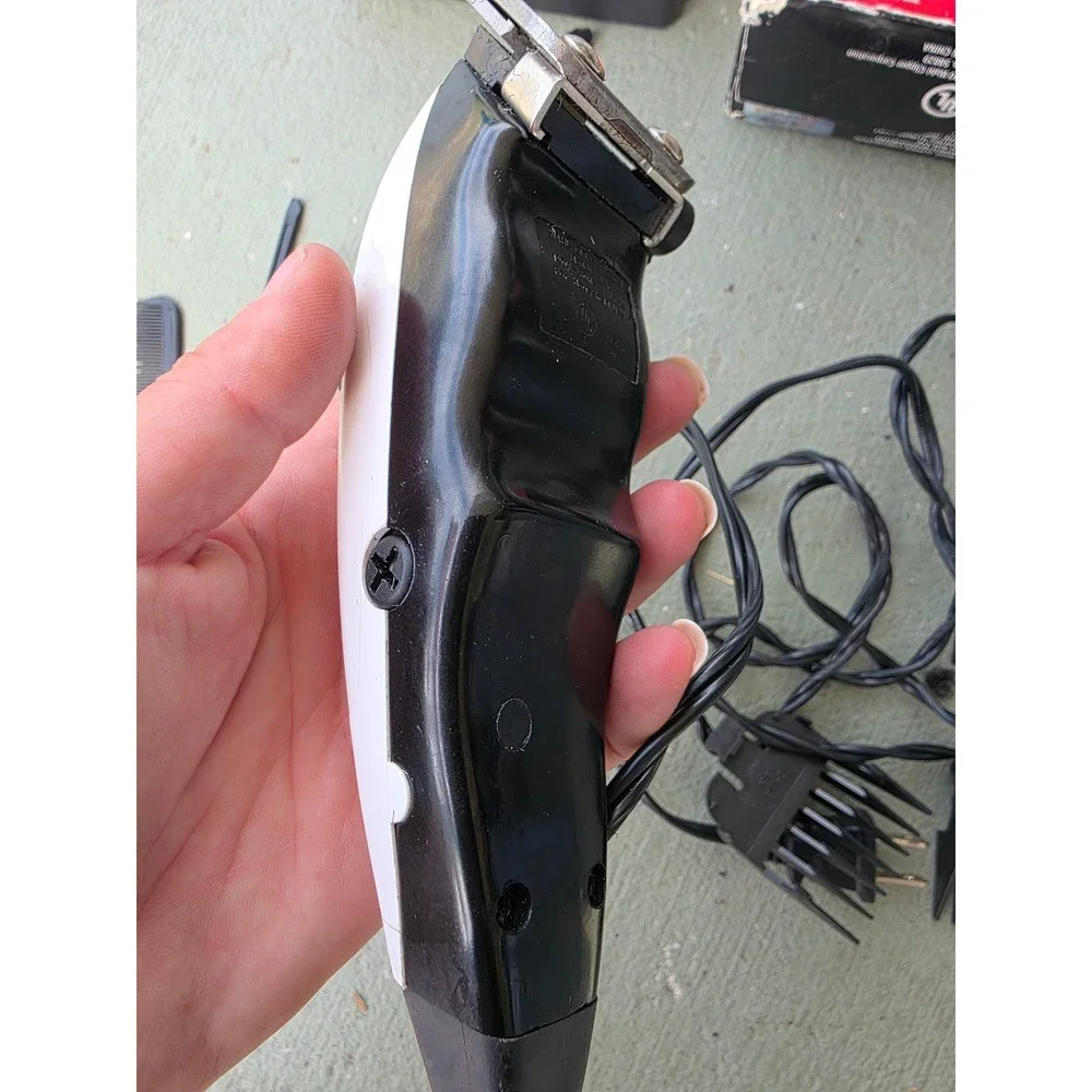 Wahl 20 Piece Haircutting Kit Model NAC Corded Clipper Set with Storage Case Z1